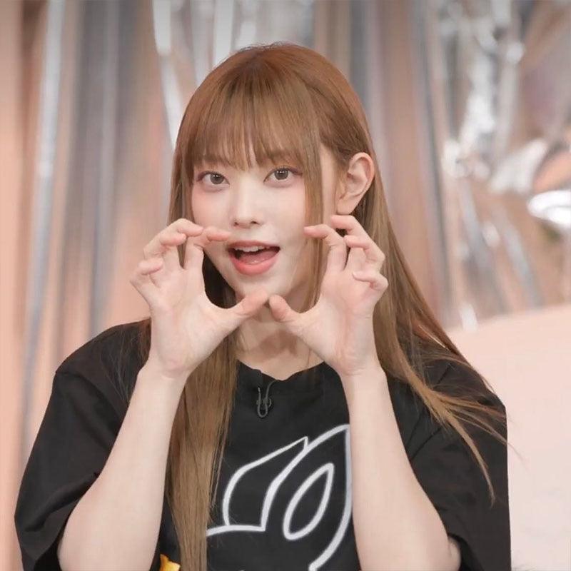 NEWJEANS T-SHIRT 100% BAUMWOLLE (schwarz/weiß)