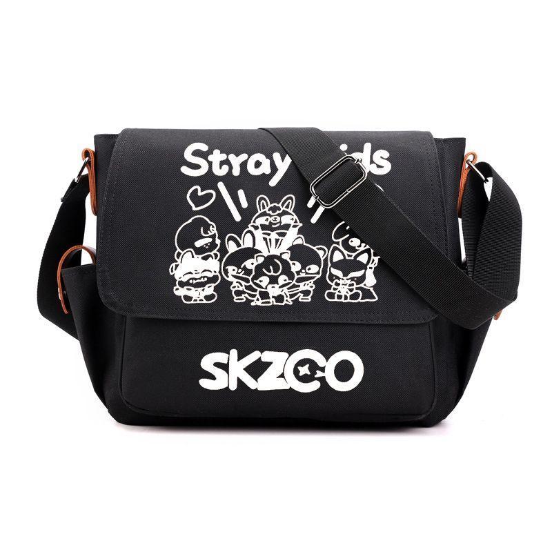 SKZOO STRAY KIDS TASCHEN (schwarz und weiß)