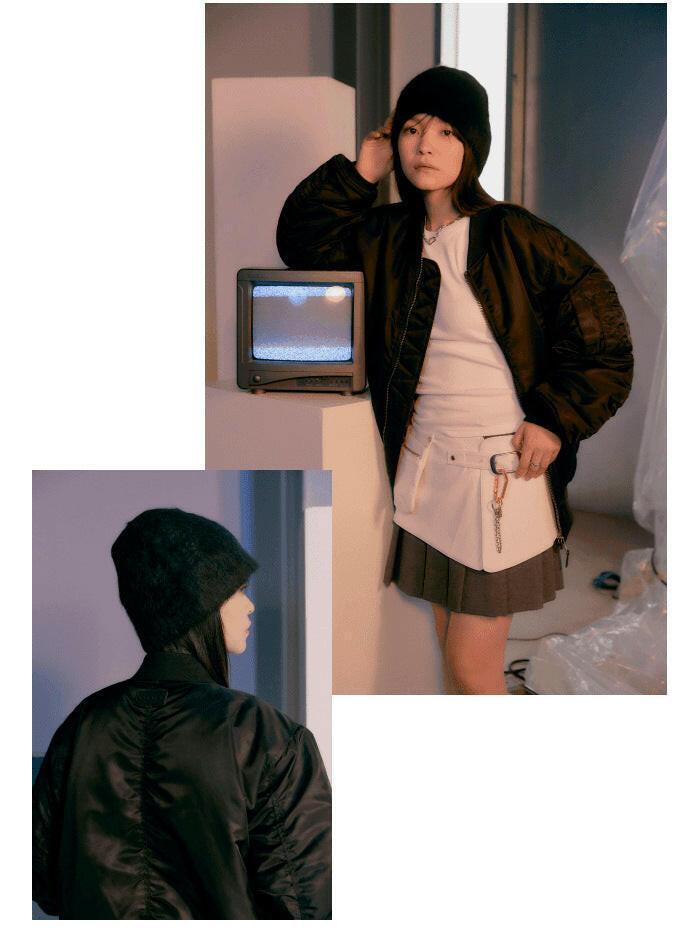 BTS JUNGKOOK GOLDENE JACKE