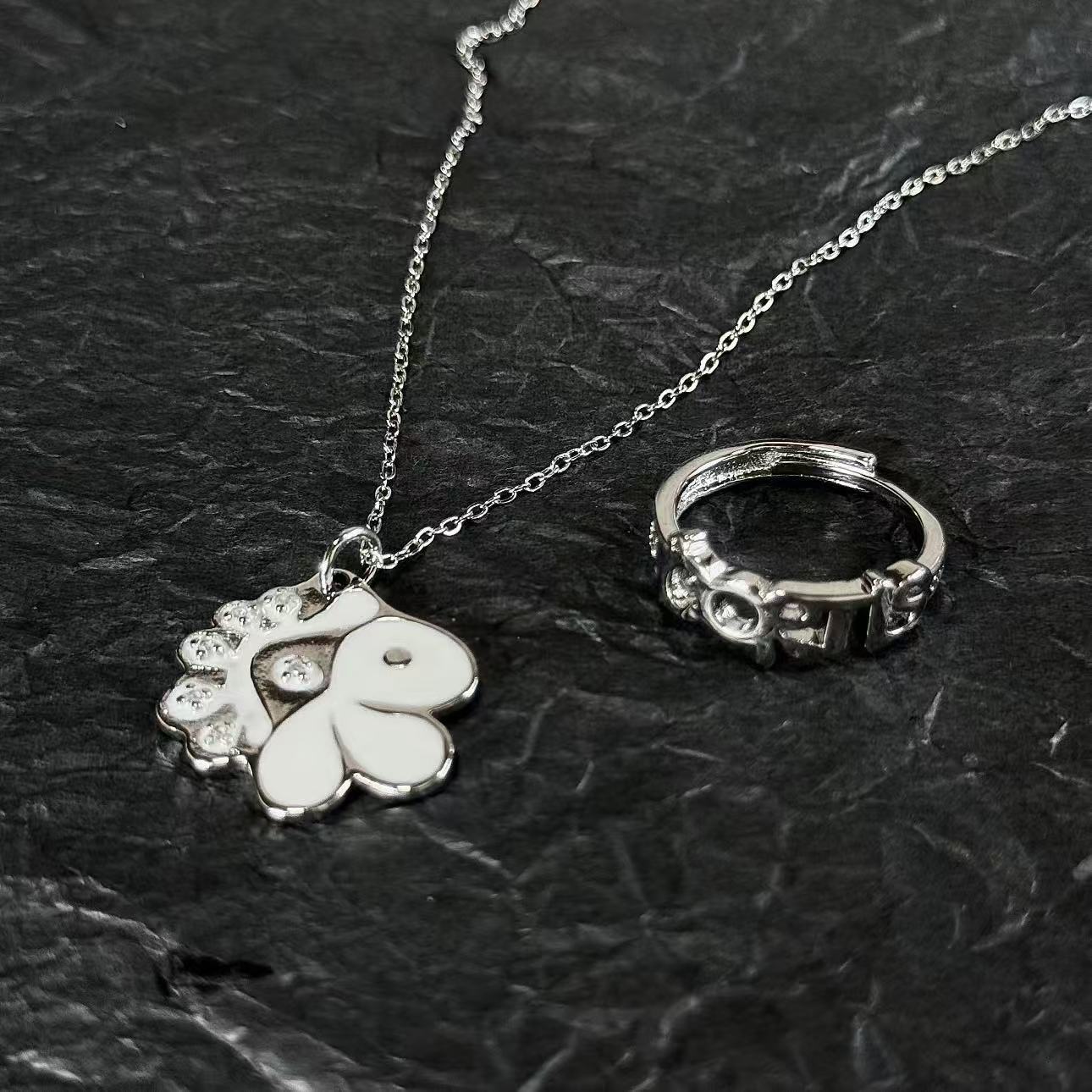 CORTIS-HALSKETTE + CORTIS-RING-SET