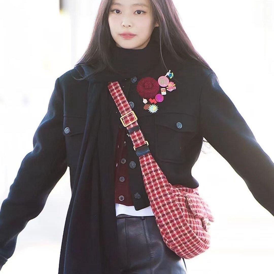 BLACKPINK JENNIE BAG