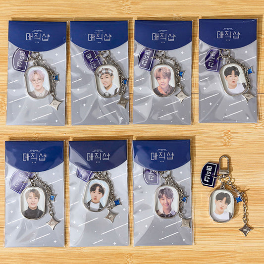 BTS  KEYCHAIN